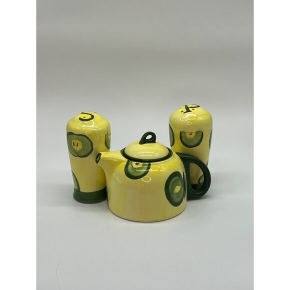 Tea Pot w/Large Salt and Pepper Shakers 16 oz Teapot - Picture 3 of 4